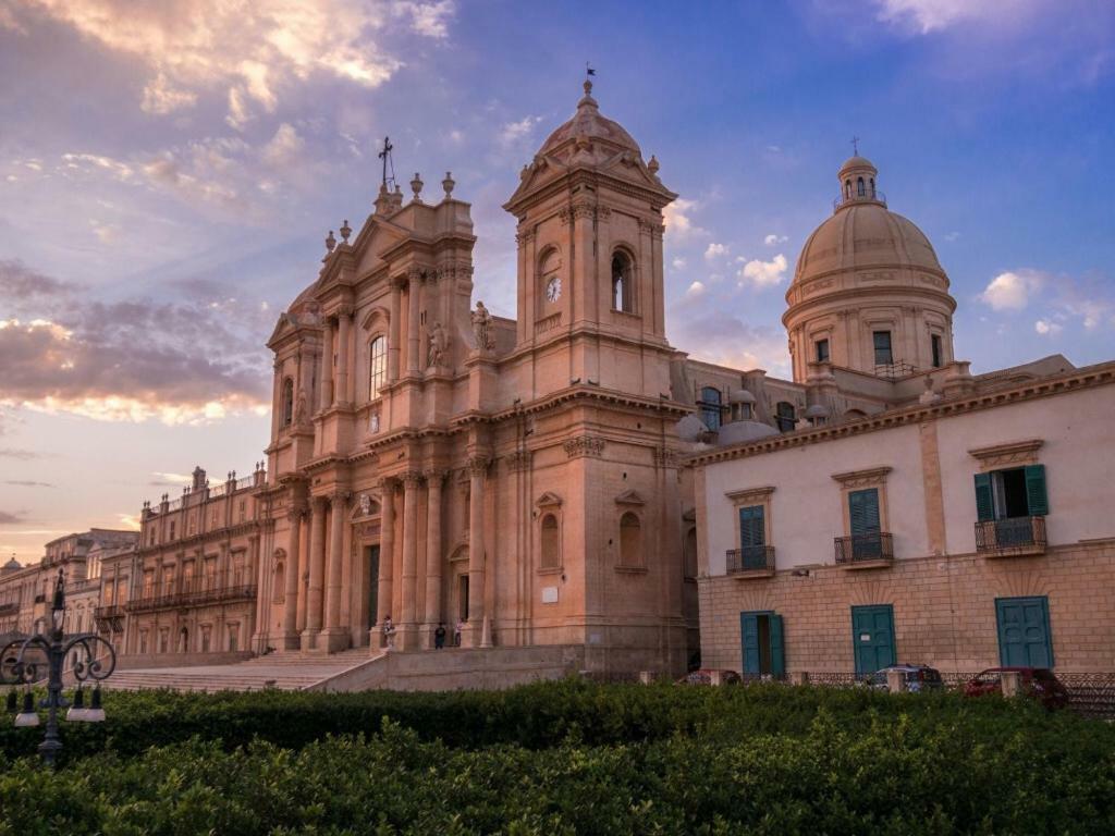 노토 Porta Nazionale Dependance B&B 외부 사진